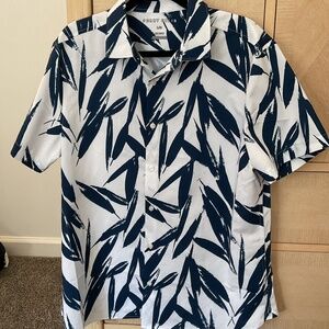Men’s casual short sleeve button down